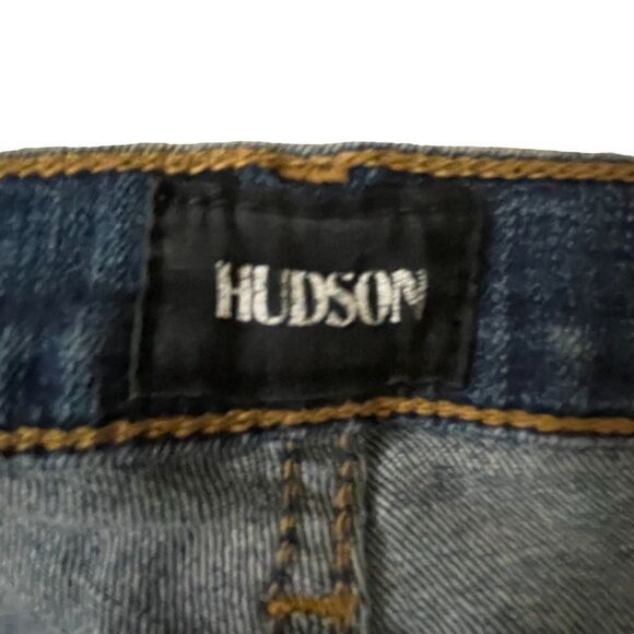 Hudson ~ Denim Amelia Cuffed knee shorts ~ size 27 - Picture 4 of 7